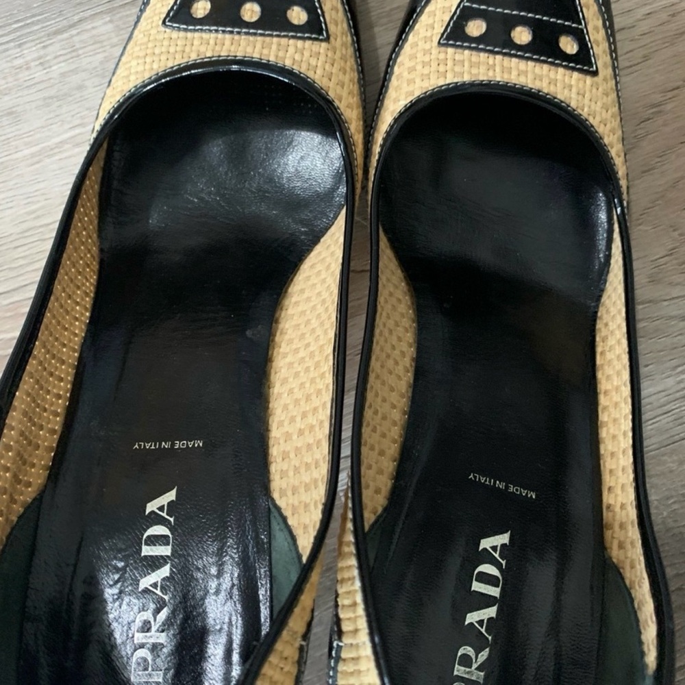Prada Cap Toe Raffia Heel - Picture 6 of 8